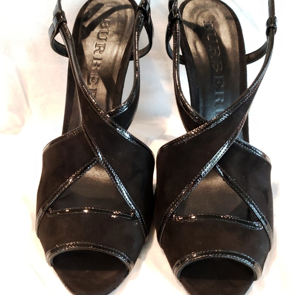 Authentic Burberry Brandyner Sandals